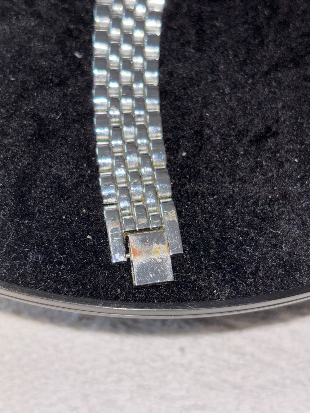 Designer Inspired Classic Women's Bracelet Watch - Picture 3 of 6